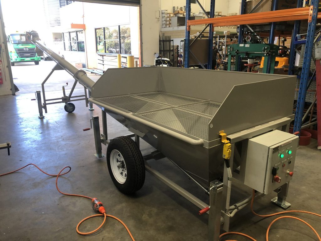 Mobile ES Screw Conveyor Trailer